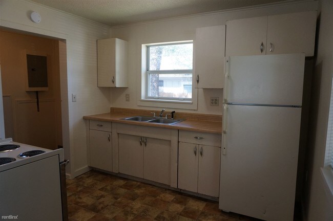 Foto del edificio - 1 br, 1 bath Duplex - NJ-4210/12 Chouteau ...