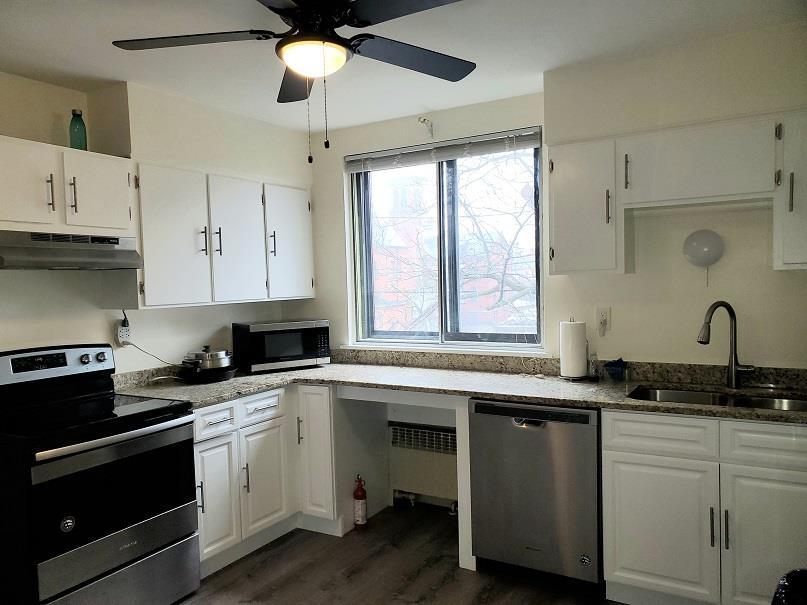 14 Ashland St Unit 2R, Worcester, MA 01609 Condo for Rent in Worcester, MA