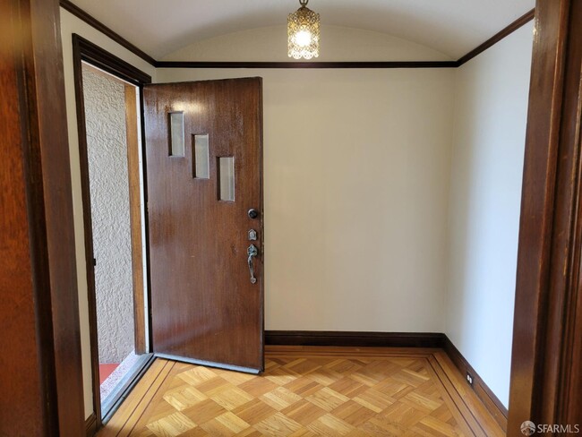 Building Photo - 1478 39th Ave