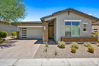 Building Photo - 5193 N 207th Dr
