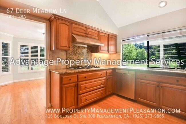 Foto del edificio - 3 Bed, 2 Bath, 2,081 sq. ft. SFR in Blackh...