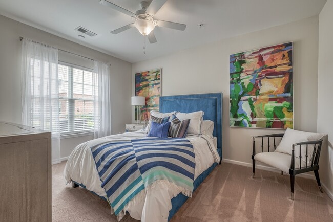 Building Photo - Reserve at Park West