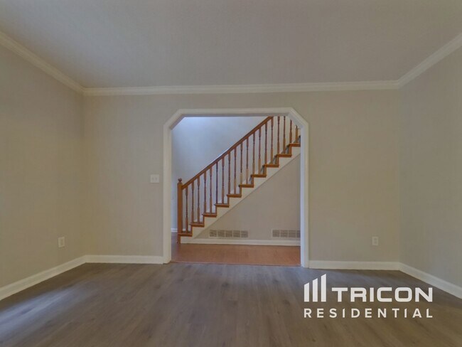 Building Photo - 21 Oliver Ct