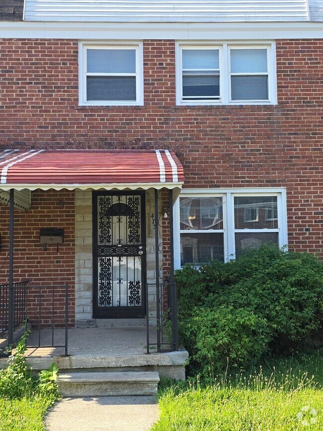 Building Photo - 4733 Homesdale Ave