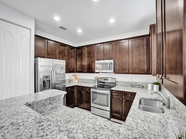 Foto del edificio - 9637 Watercrest Isle