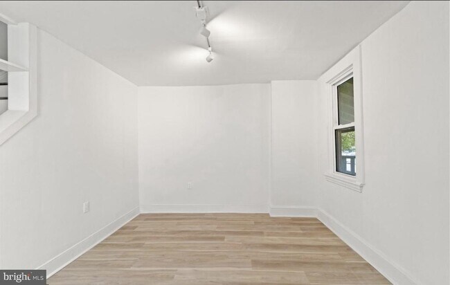 Foto del edificio - 715 E Haverford Rd