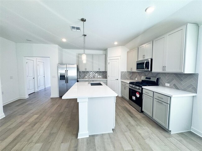 Building Photo - 7604 Purple Drop Bnd