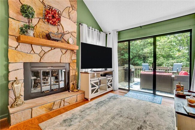 Foto del edificio - 606 Safe Harbor Cir