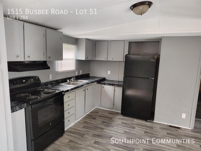 Foto del edificio - 1515 Busbee Rd