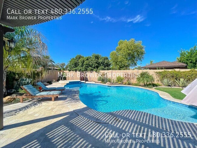 Foto del edificio - 14018 N 49th St