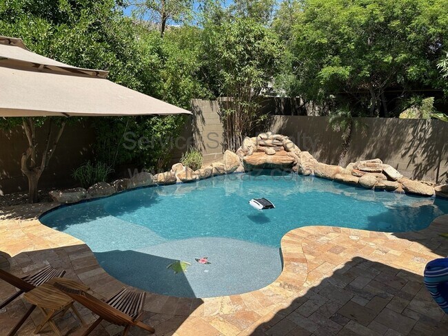 Building Photo - 3626 E Half Hitch Pl