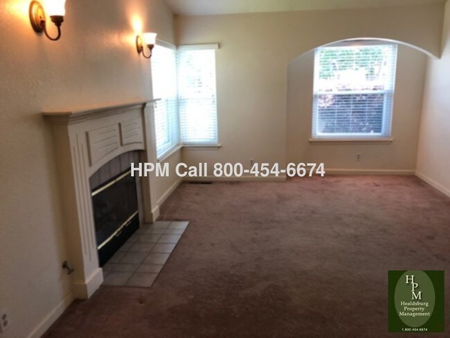 Building Photo - 401 Princess Way