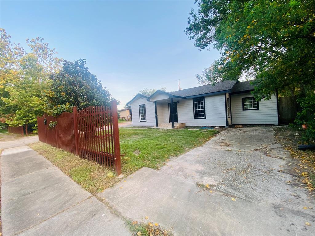Primary Photo - 4604 Dewberry St