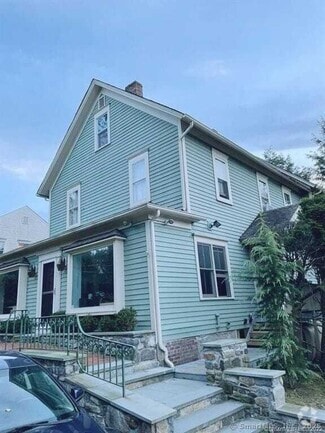 Building Photo - 13 Grove St