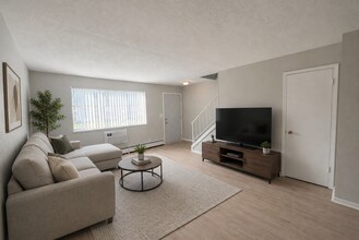 Building Photo - 2860 Taft Ave SW