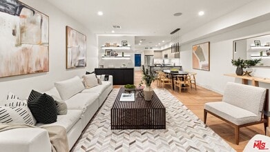 Building Photo - 5629 Murray Ln