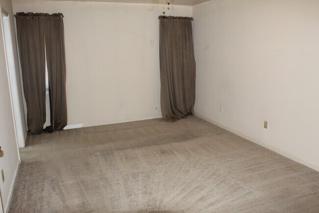 Foto del edificio - Rental Home