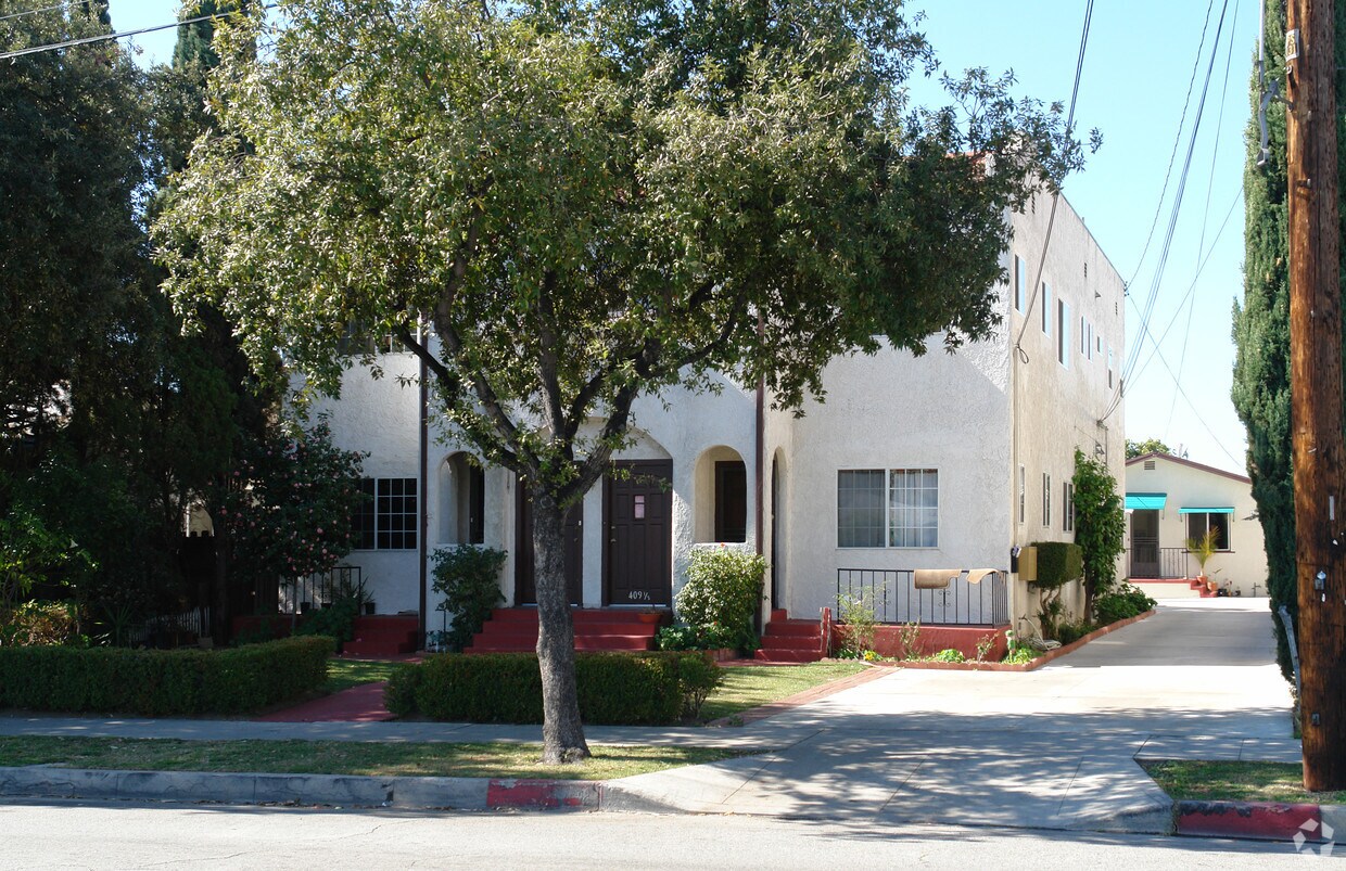 Building Photo - 409 S Adams St