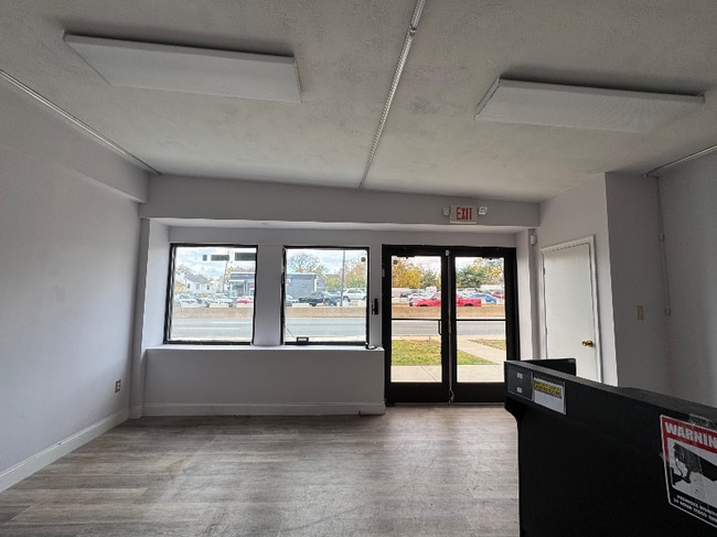 Building Photo - 6630 S Crescent Blvd