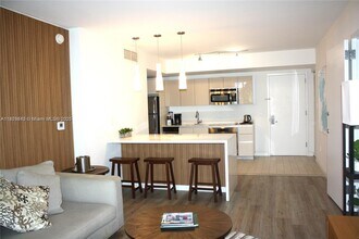 Building Photo - 2602 E Hallandale Beach Blvd