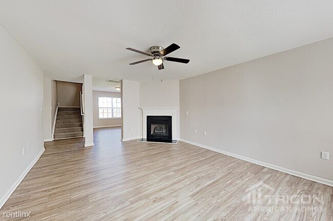 Building Photo - 1741 Harland St