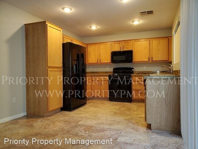 Building Photo - 9462 Havasu Canyon Ave