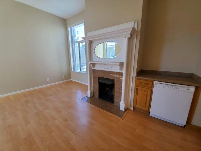 Building Photo - 1 bedroom in San Francisco CA 94109