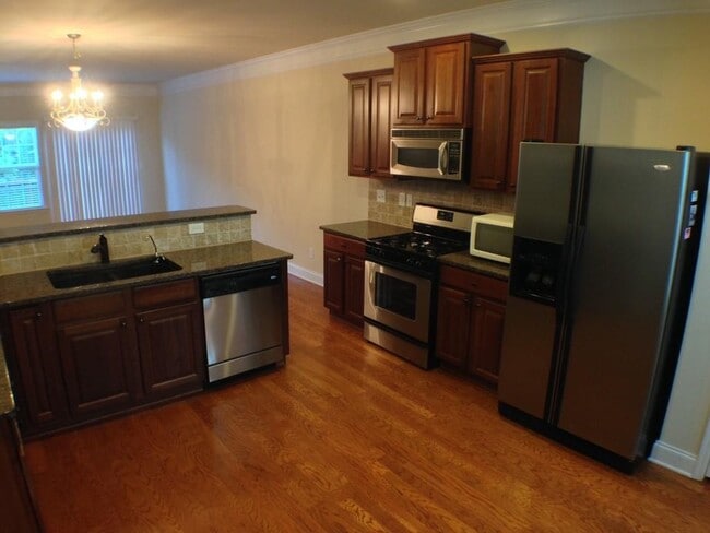 Building Photo - 5225 Wellsley Bend