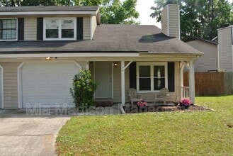 Building Photo - 138 Holland Park Cir