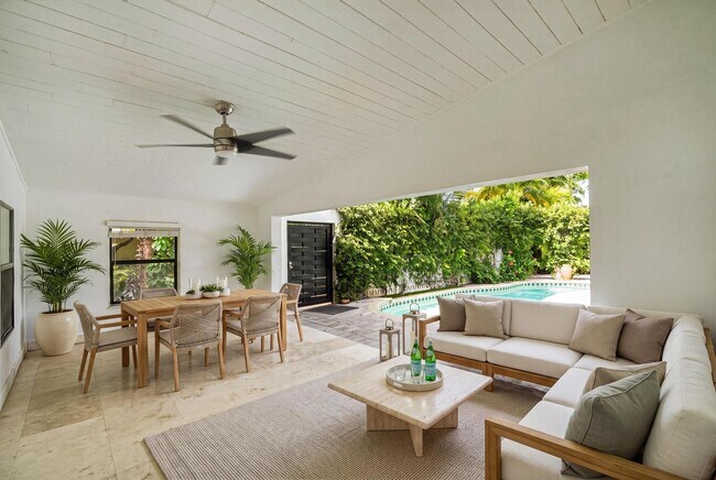 Foto del edificio - 7810 Beach View Dr
