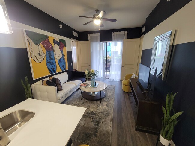 Foto del edificio - 8261 NW 44th St