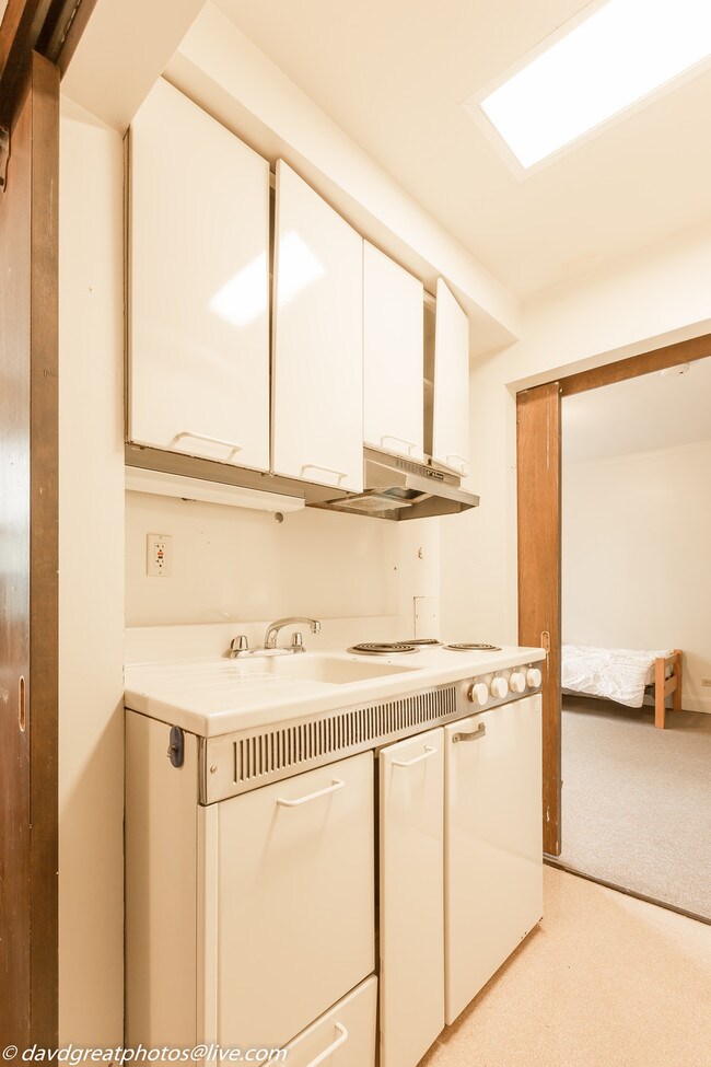 5748 S Blackstone Apartments Chicago Il Apartments Com