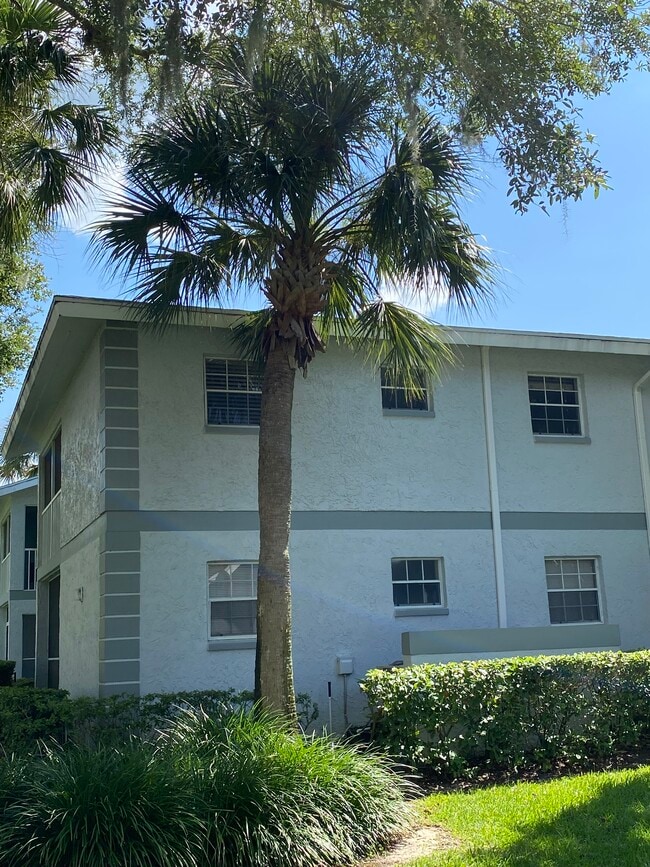 Outside Building - 588 Fairways Ln