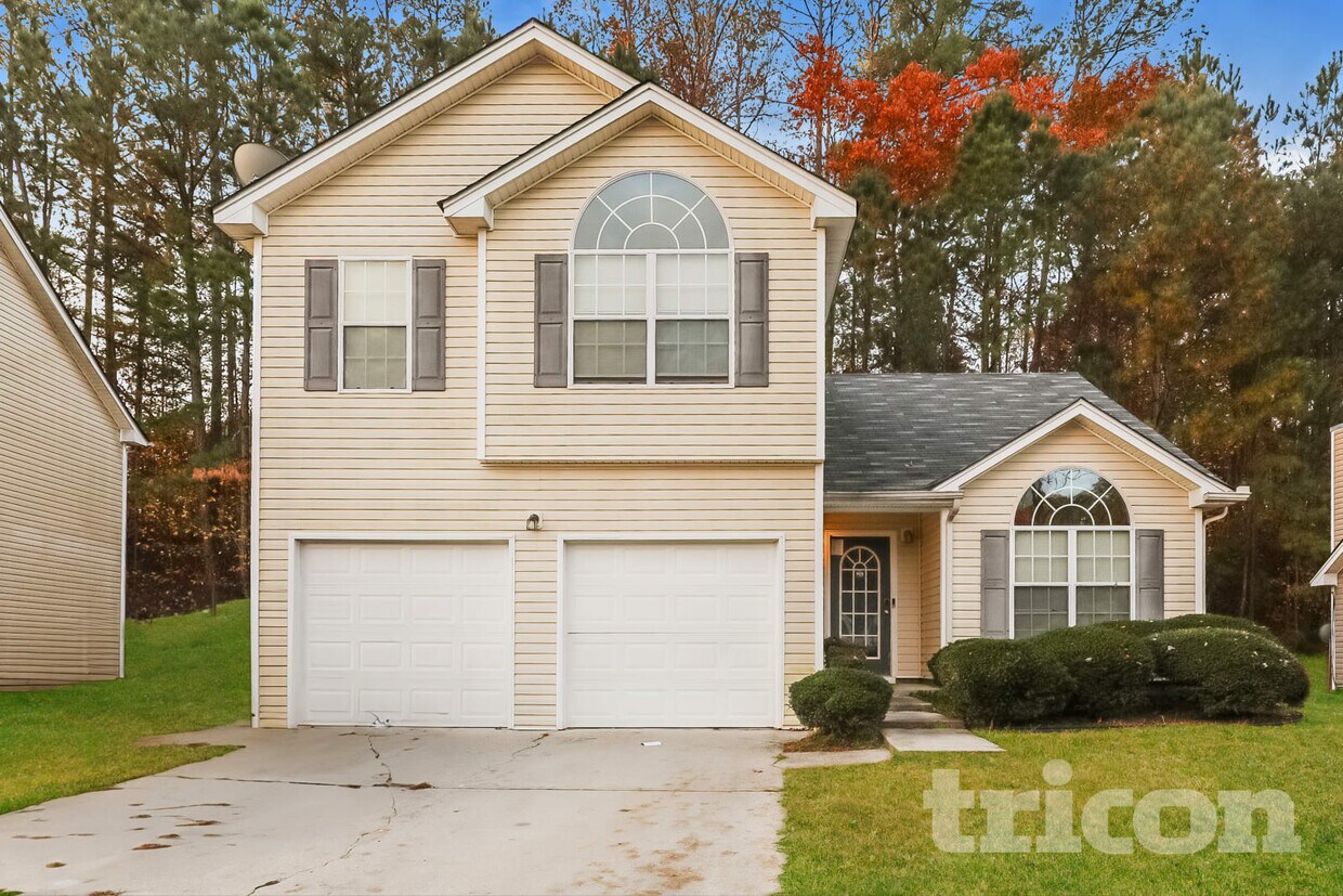 Primary Photo - 3250 Diamond Blf