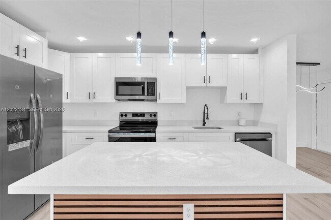 Foto del edificio - 2572 NW 20th St