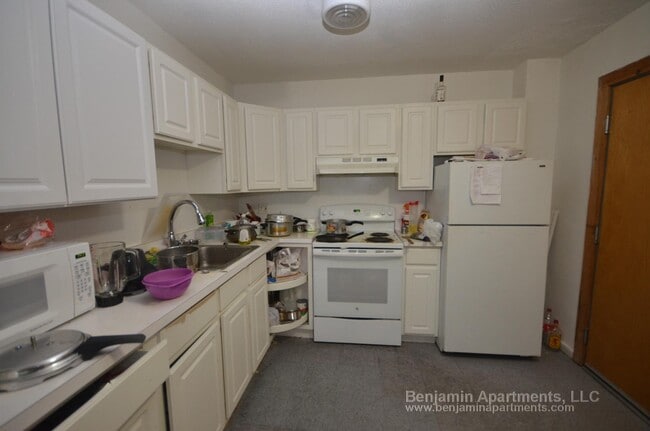 Foto del edificio - 226 Parker Hill Ave