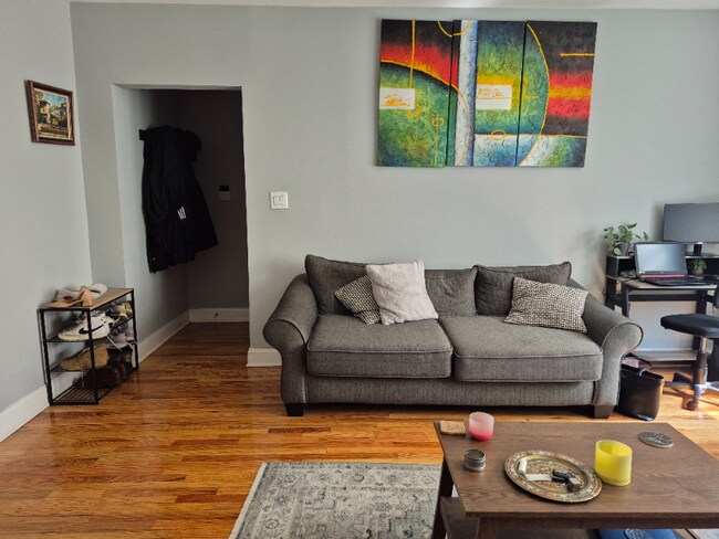 Foto del edificio - 4839 W Addison St