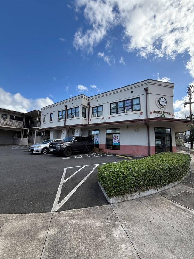 Building Photo - 1808 Liliha St