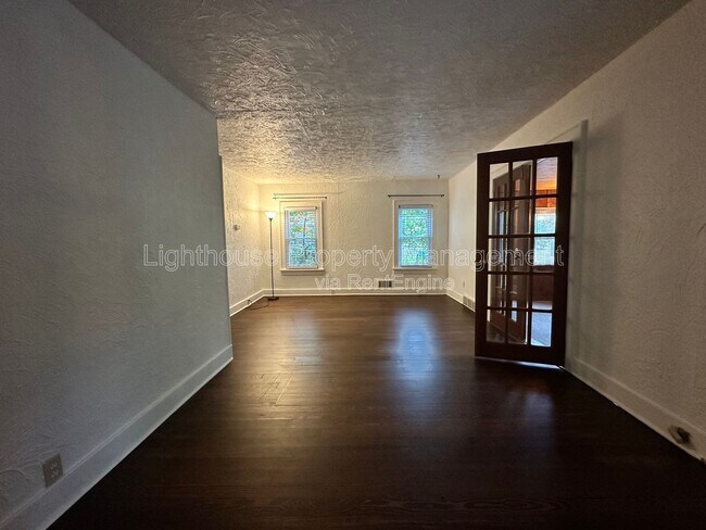 Foto del edificio - 722 N Gordon St