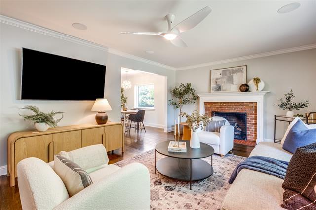Foto del edificio - 4617 Rockaway Dr