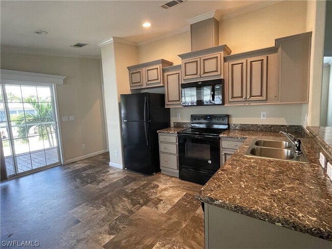 Building Photo - 2134 Orchid Ct
