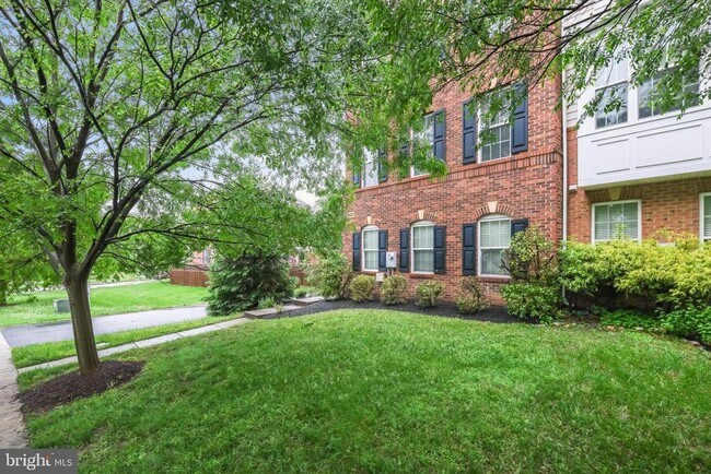 Building Photo - 1637 Poplar Run Dr