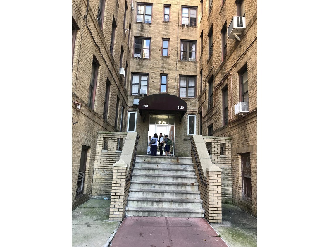 3120 Kingsbridge Ave Unit 3C, Bronx, NY 10463 Condo for Rent in Bronx