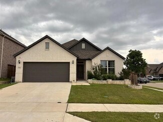 Building Photo - 400 Kirkham Dr