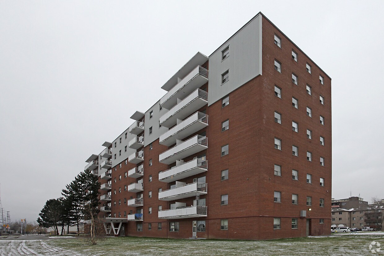 Primary Photo - Westview Apartment