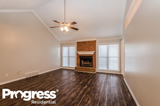 Building Photo - 4101 Hidden Fern Ln N