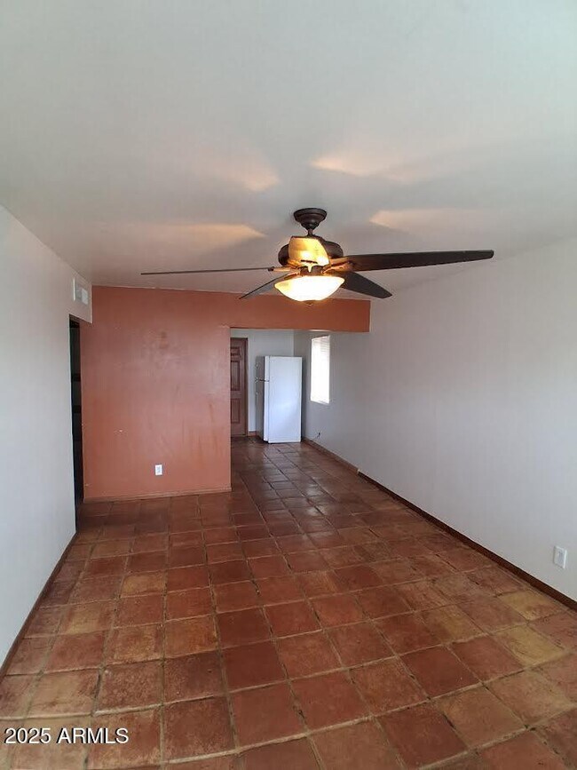 Foto del edificio - 7153 N 57th Dr