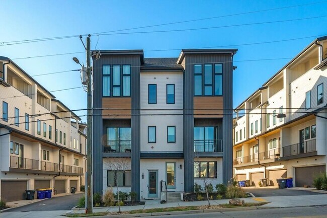 Foto del edificio - 2347 Hosea L Williams Dr SE