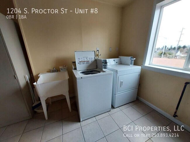 Foto del edificio - 1204 S Proctor St