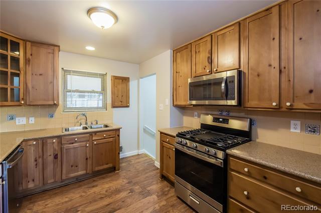 Foto del edificio - 11367 Larson Ln